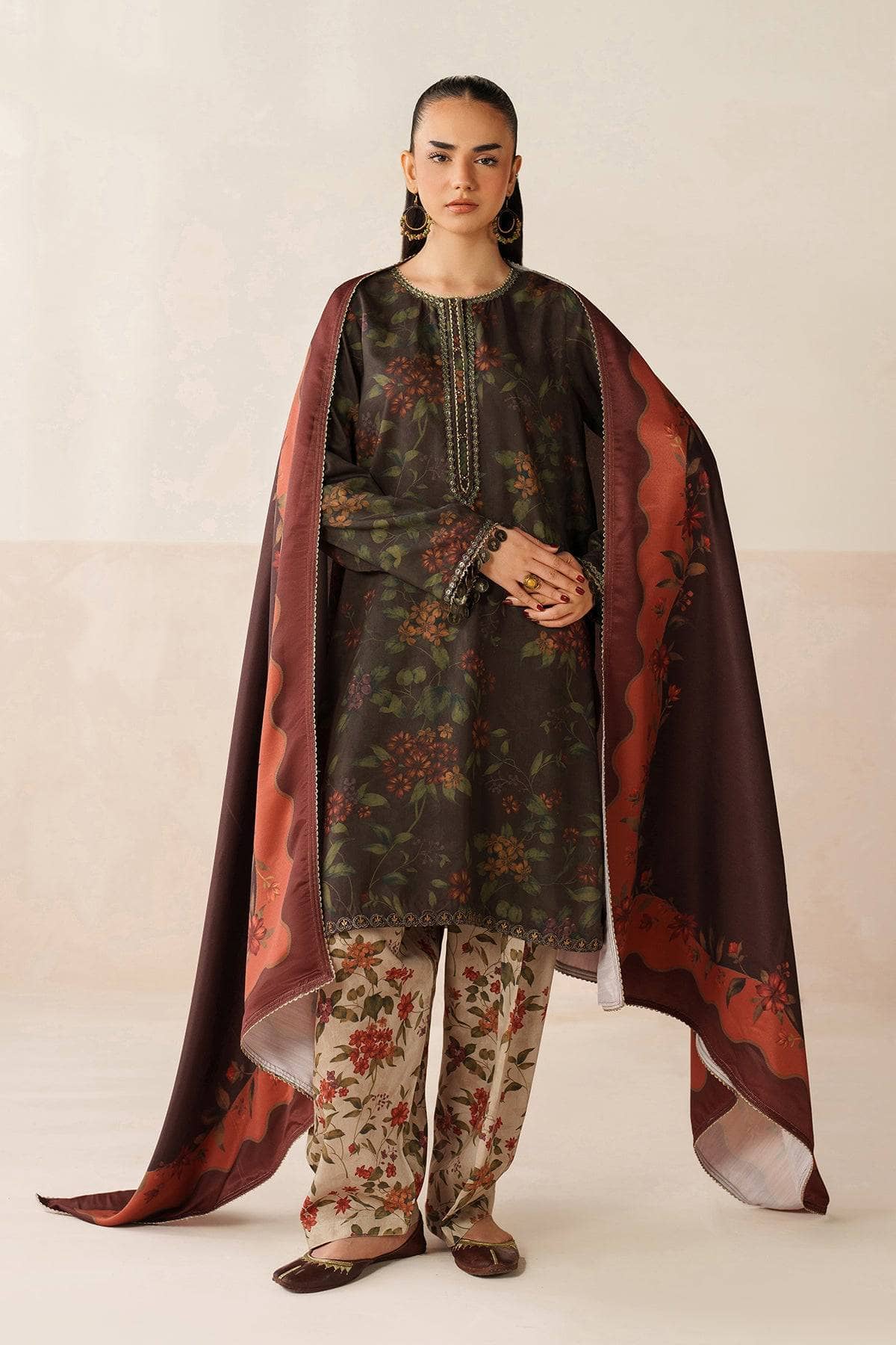 Baroque Exclusive Winter Fall Collection/EMBROIDERED VISCOSE SILK UF-4279