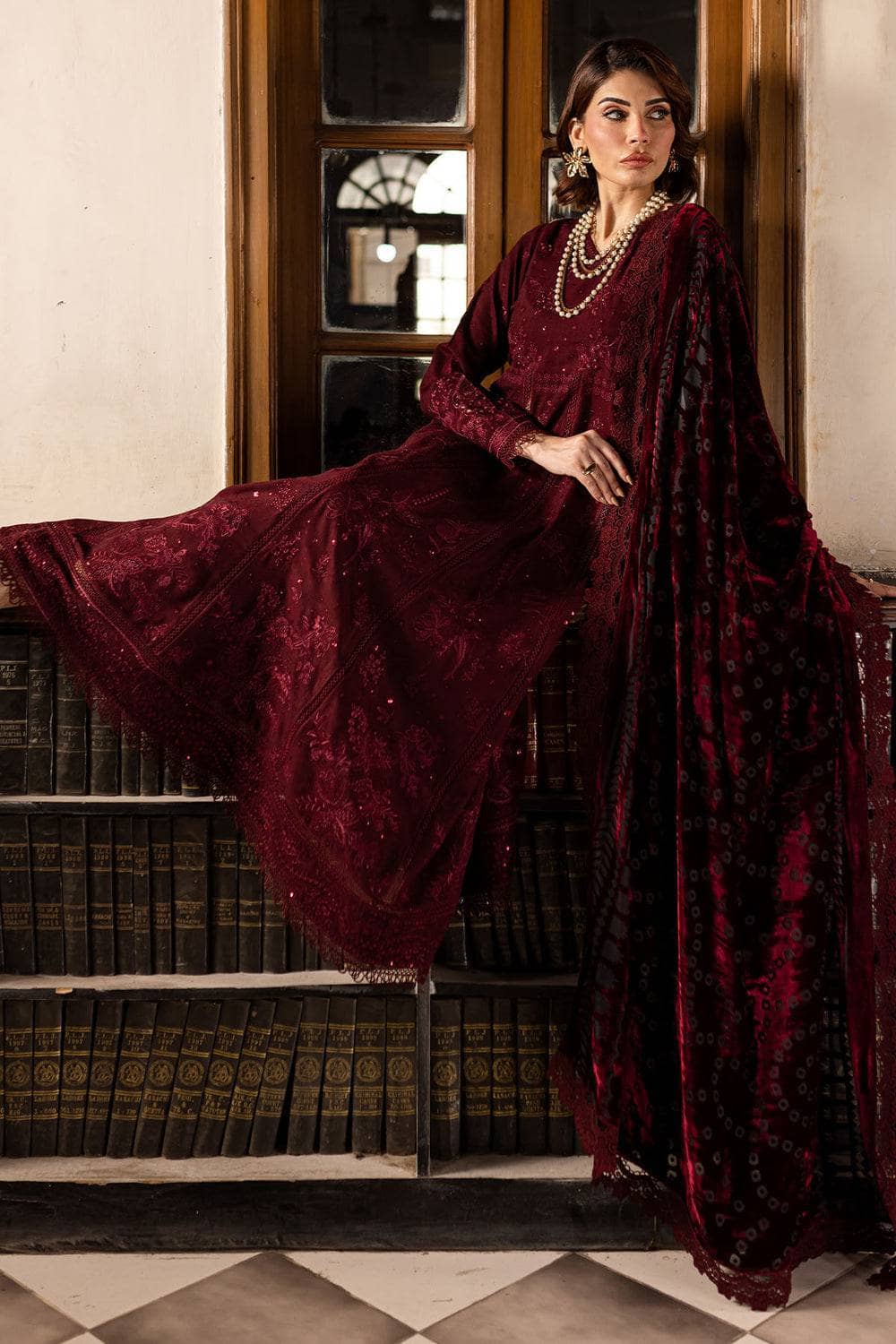 img_nureh_exclsuive_velvet_shawl_collection_awwal_boutique