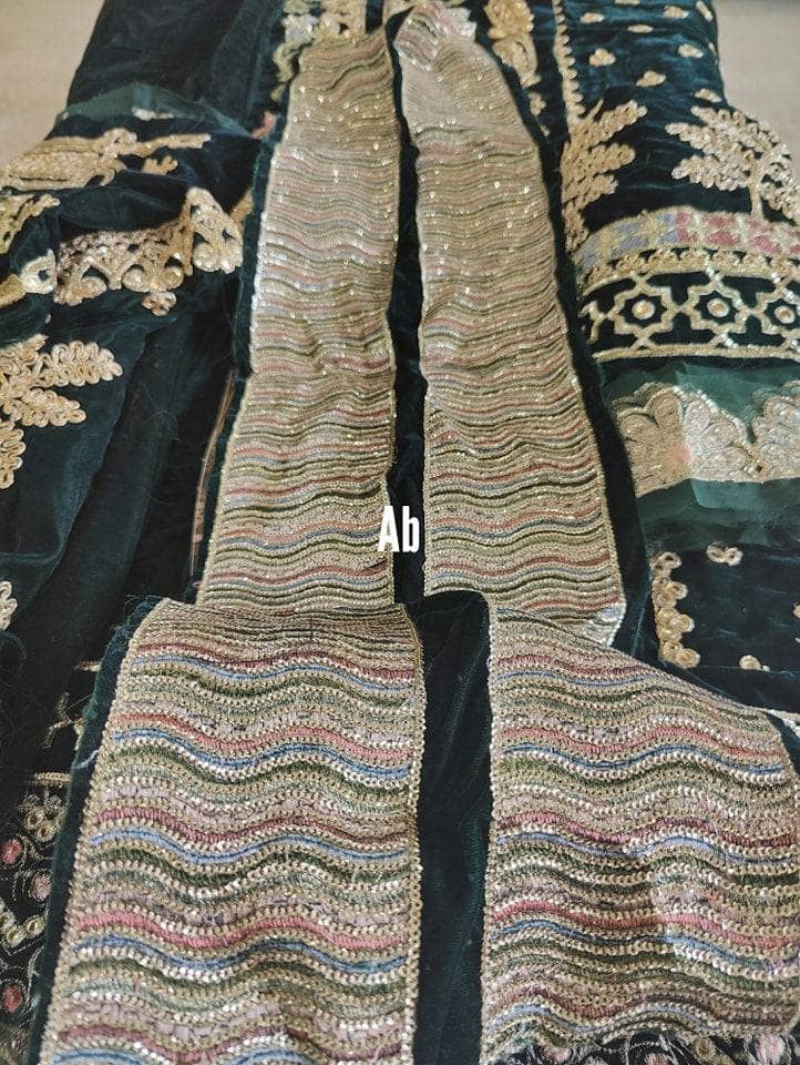 img_crimson_winter_velvet_collection_awwal_boutique