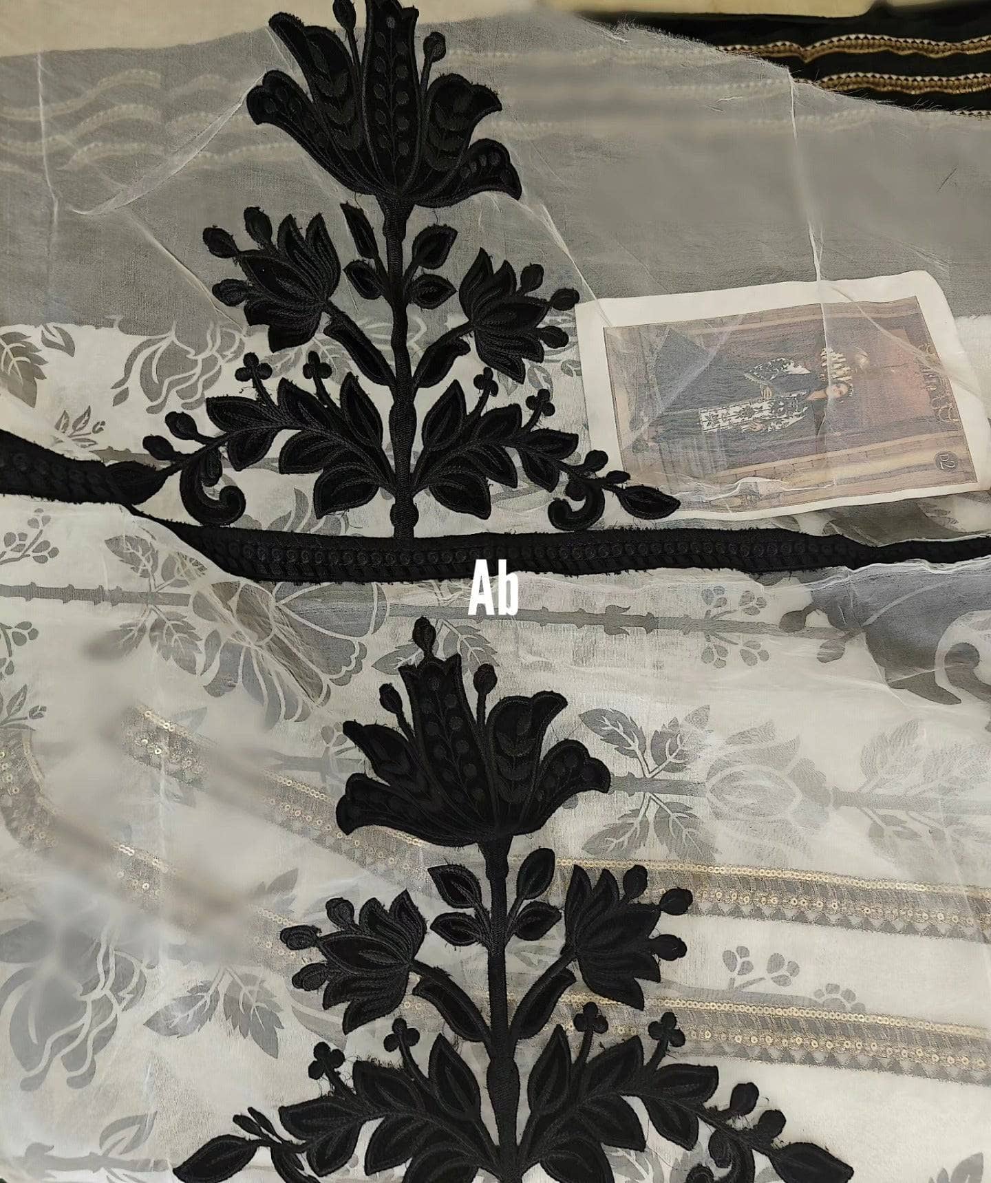 img_maria_b_linen_awwal_boutique