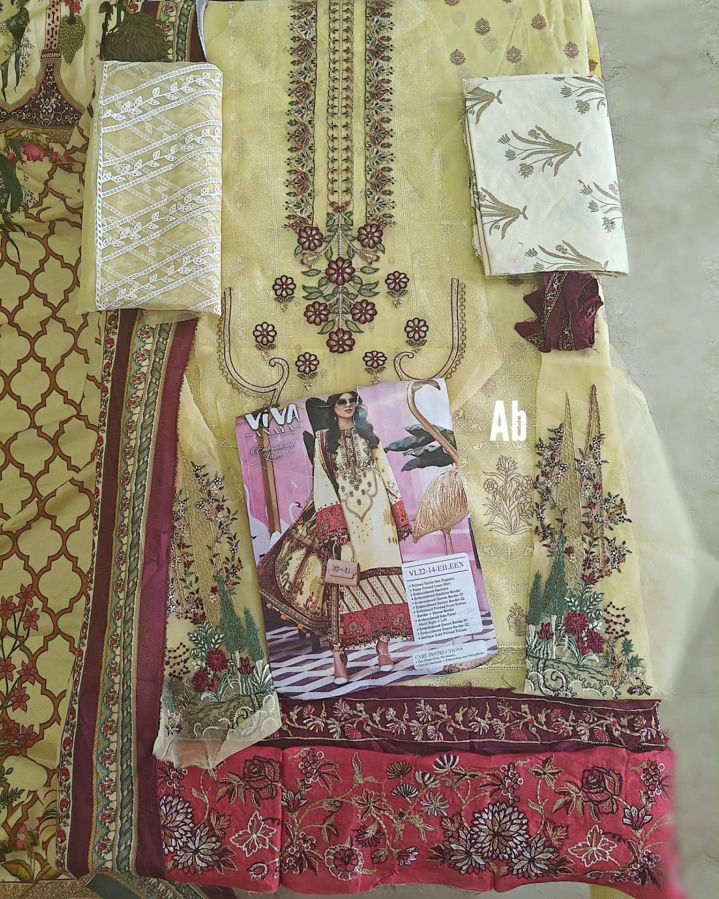 img_anaya_lawn_sale_awwal_boutique