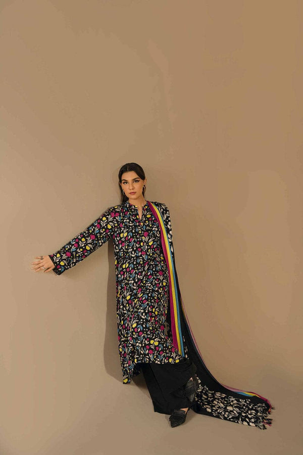 img_nishat_winter_23_awwal_boutique