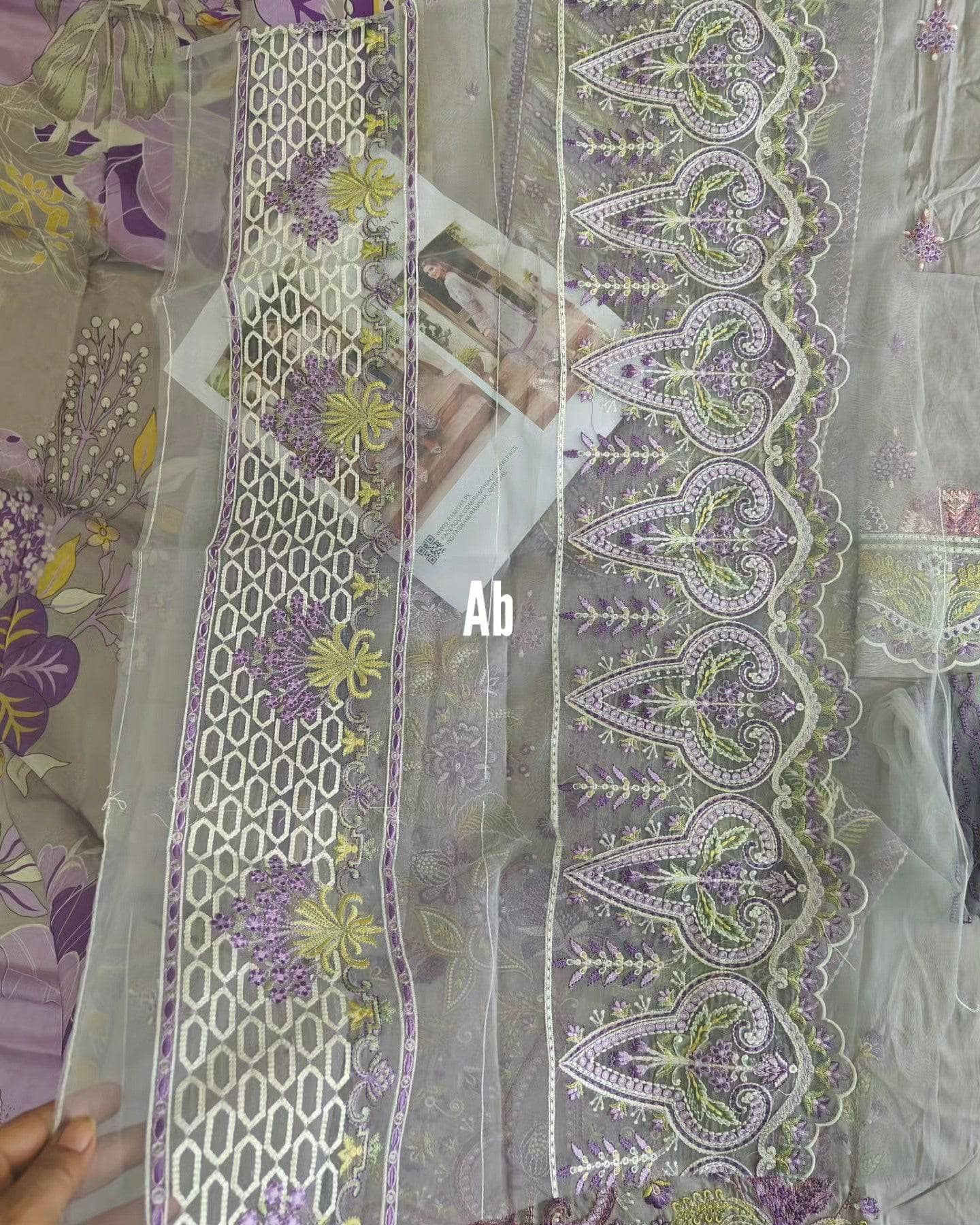 img_ramsha_riwayat_lawn_silk_dupatta_awwal_boutique