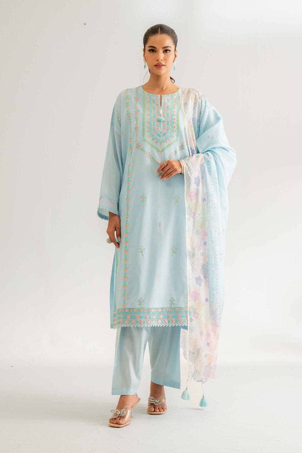 img_nishat_lawn_awwal_boutique