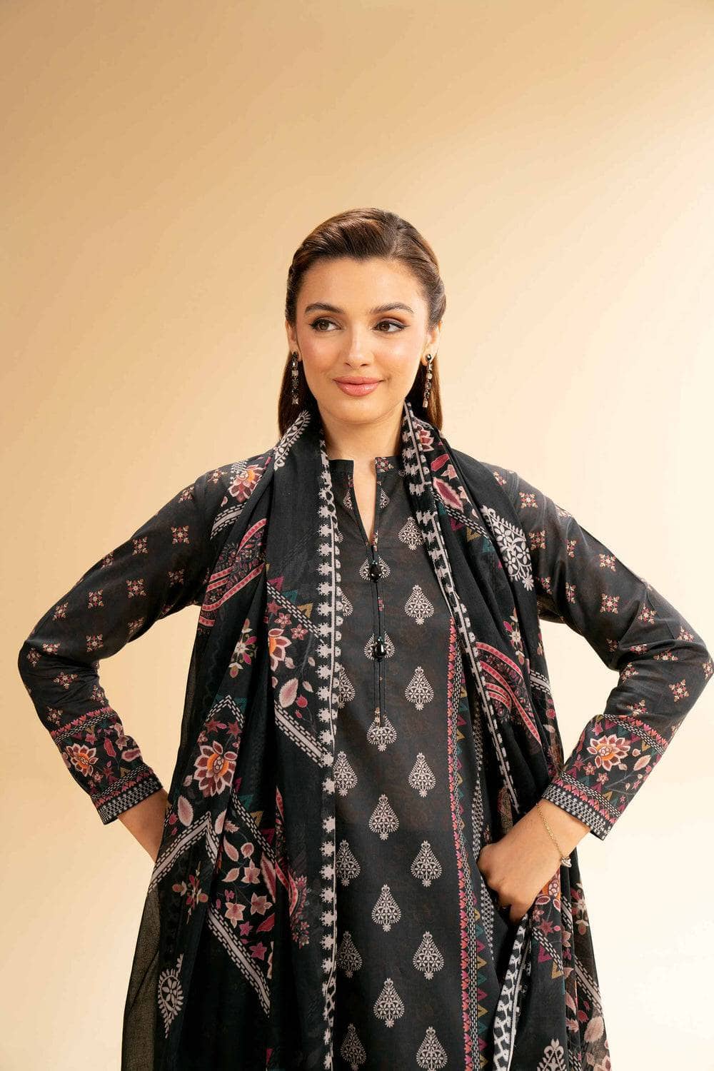 img_nishat_lawn_awwal_boutique