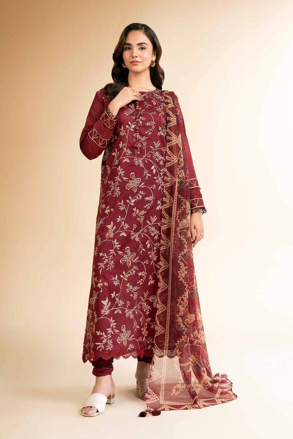 img_nishat_lawn_awwal_boutique