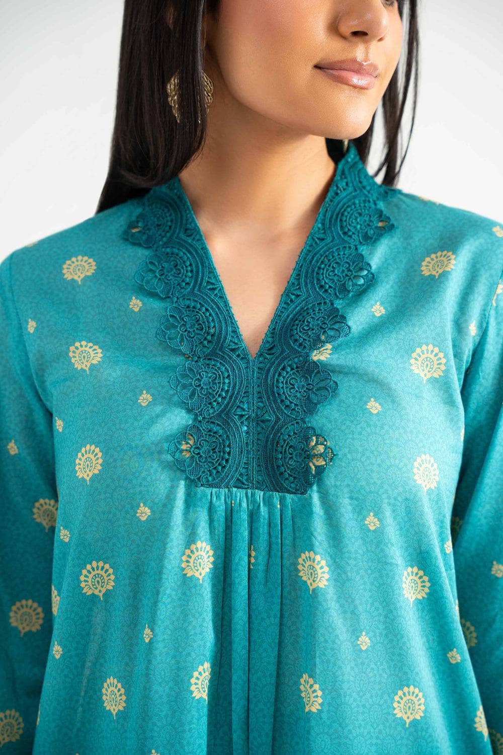 img_nishat_lawn_awwal_boutique