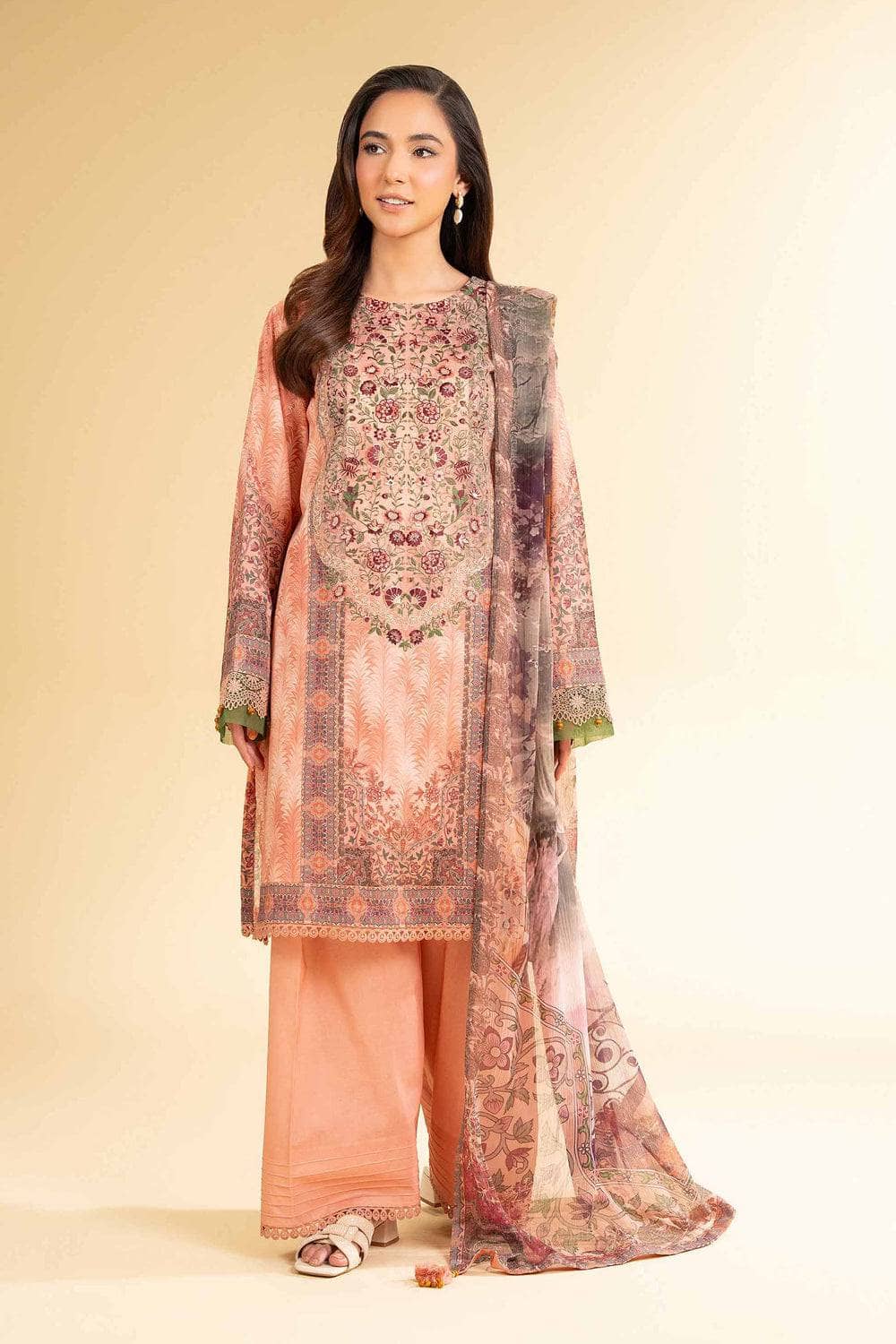img_nishat_lawn_awwal_boutique