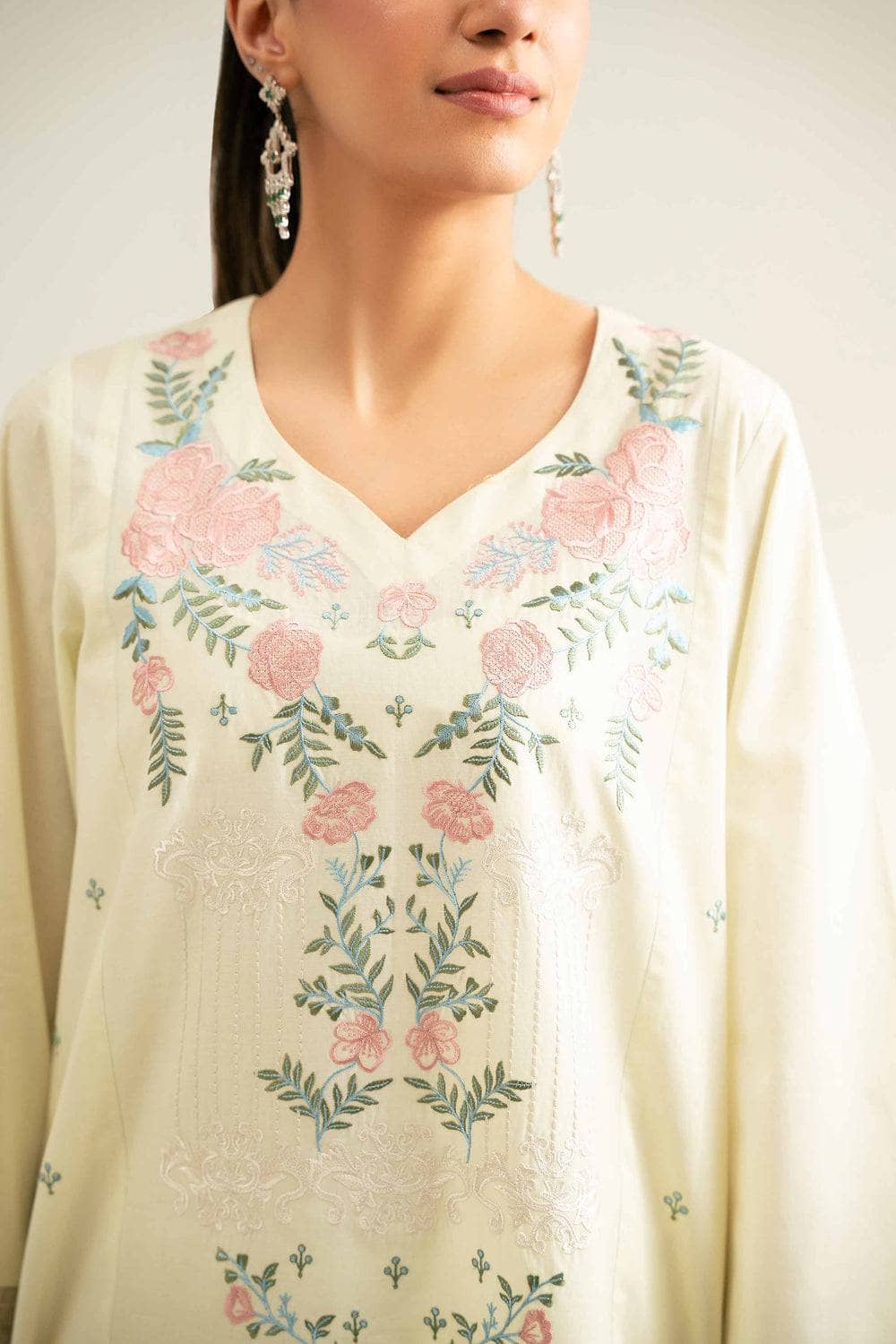 img_nishat_lawn_awwal_boutique