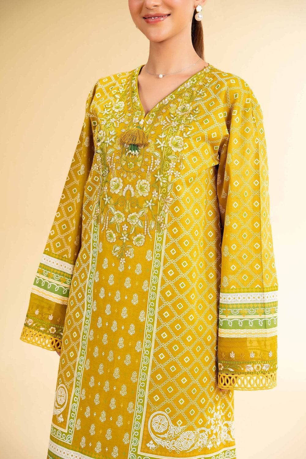 img_nishat_lawn_awwal_boutique