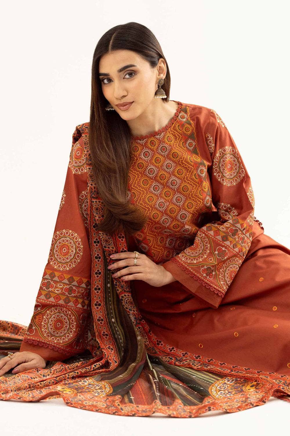 img_nishat_lawn_awwal_boutique