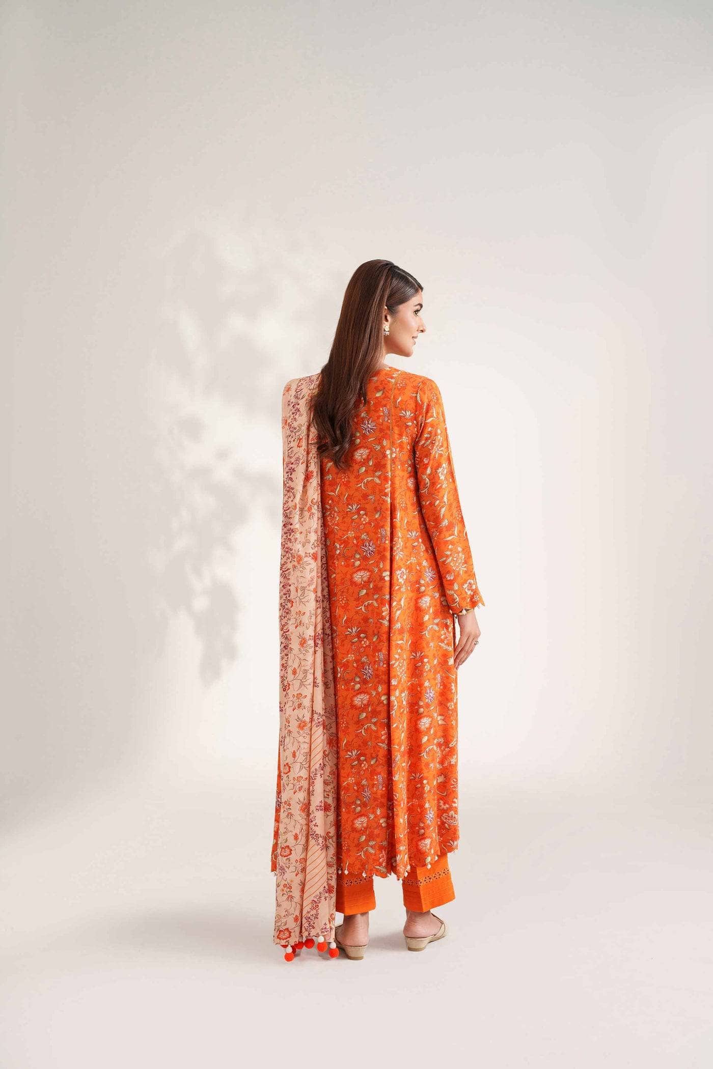 Nishat Winter 25/Printed Suit - 42502628/Linen