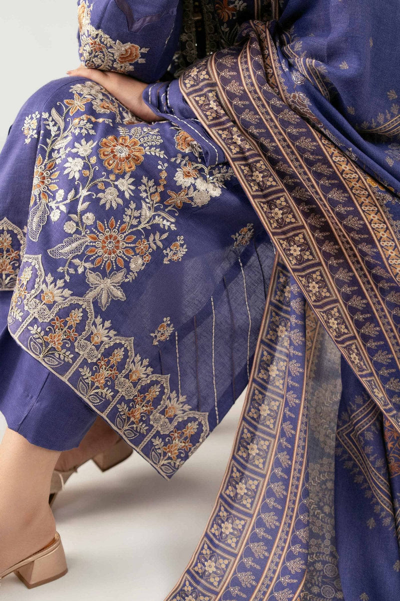 Nishat Winter 25/Digital Printed Embroidered Suit - 42502703/Karandi