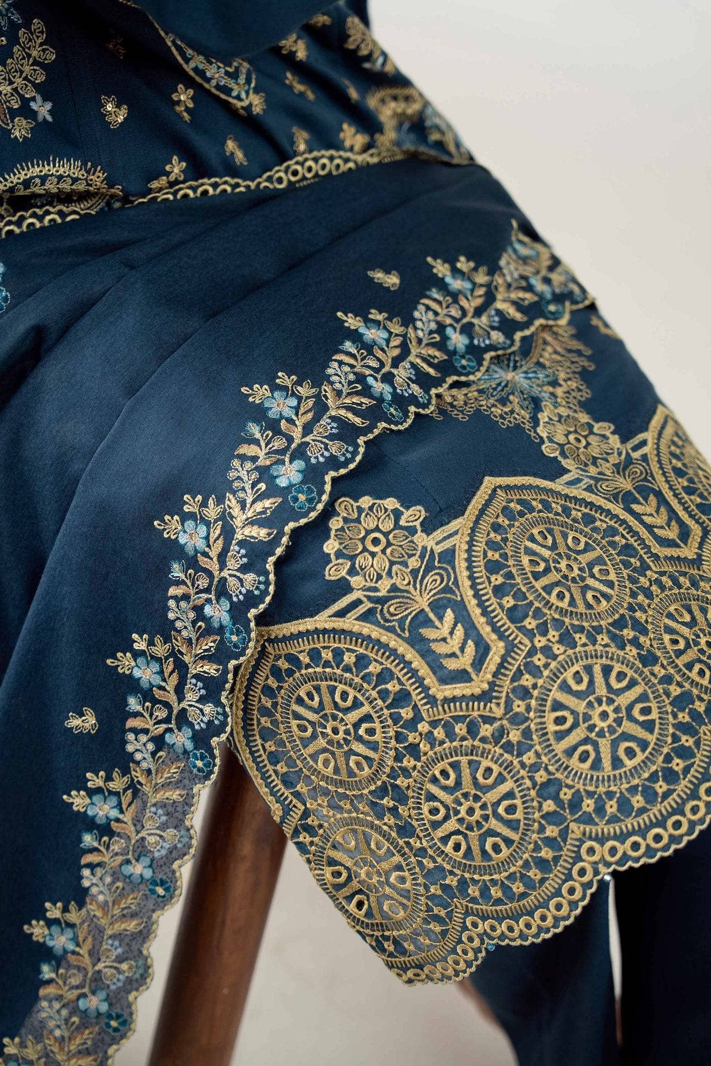 img_nishat_winter_awwal_boutique_awwal_boutique