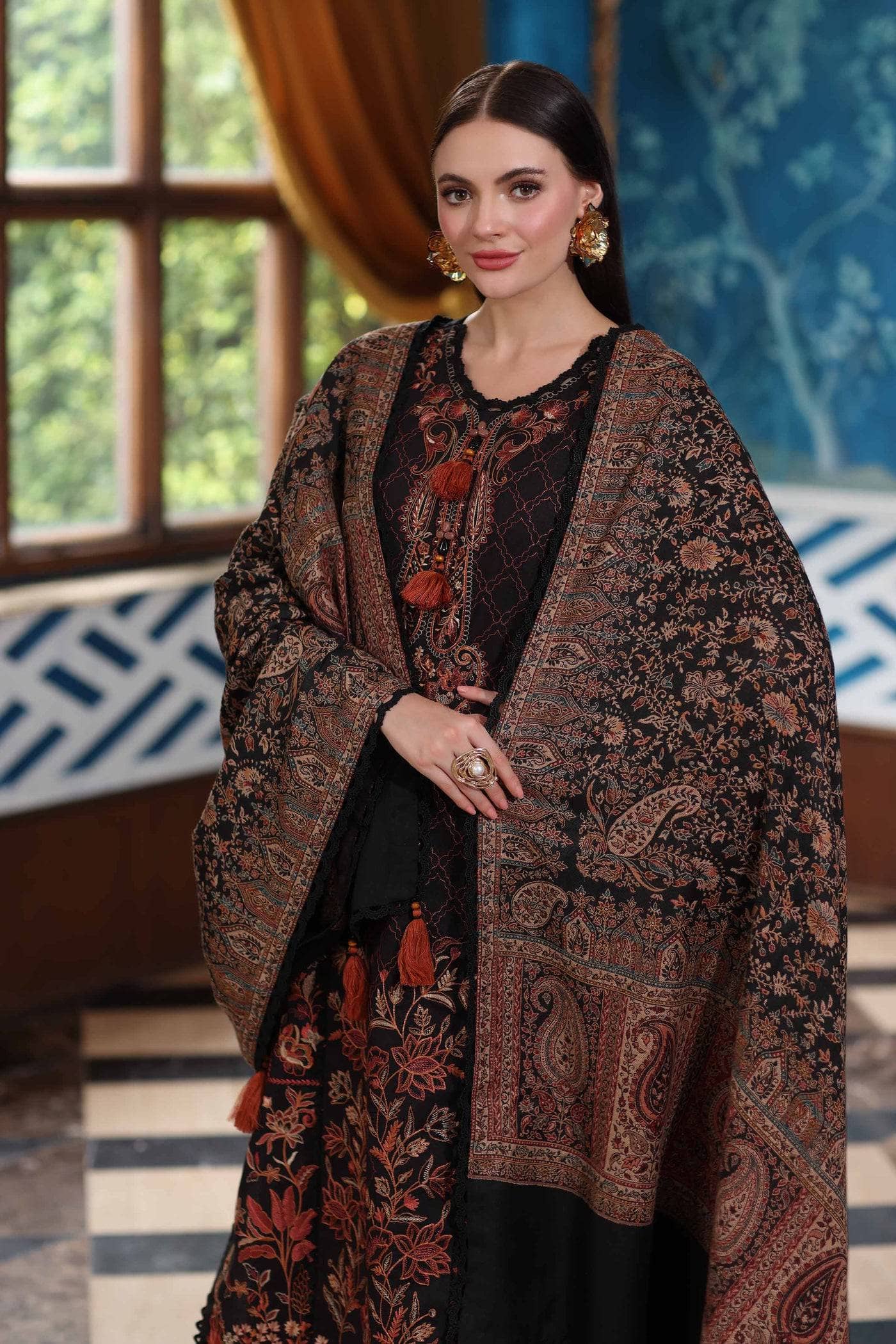 img_nishat_winter_25_awwal_boutique