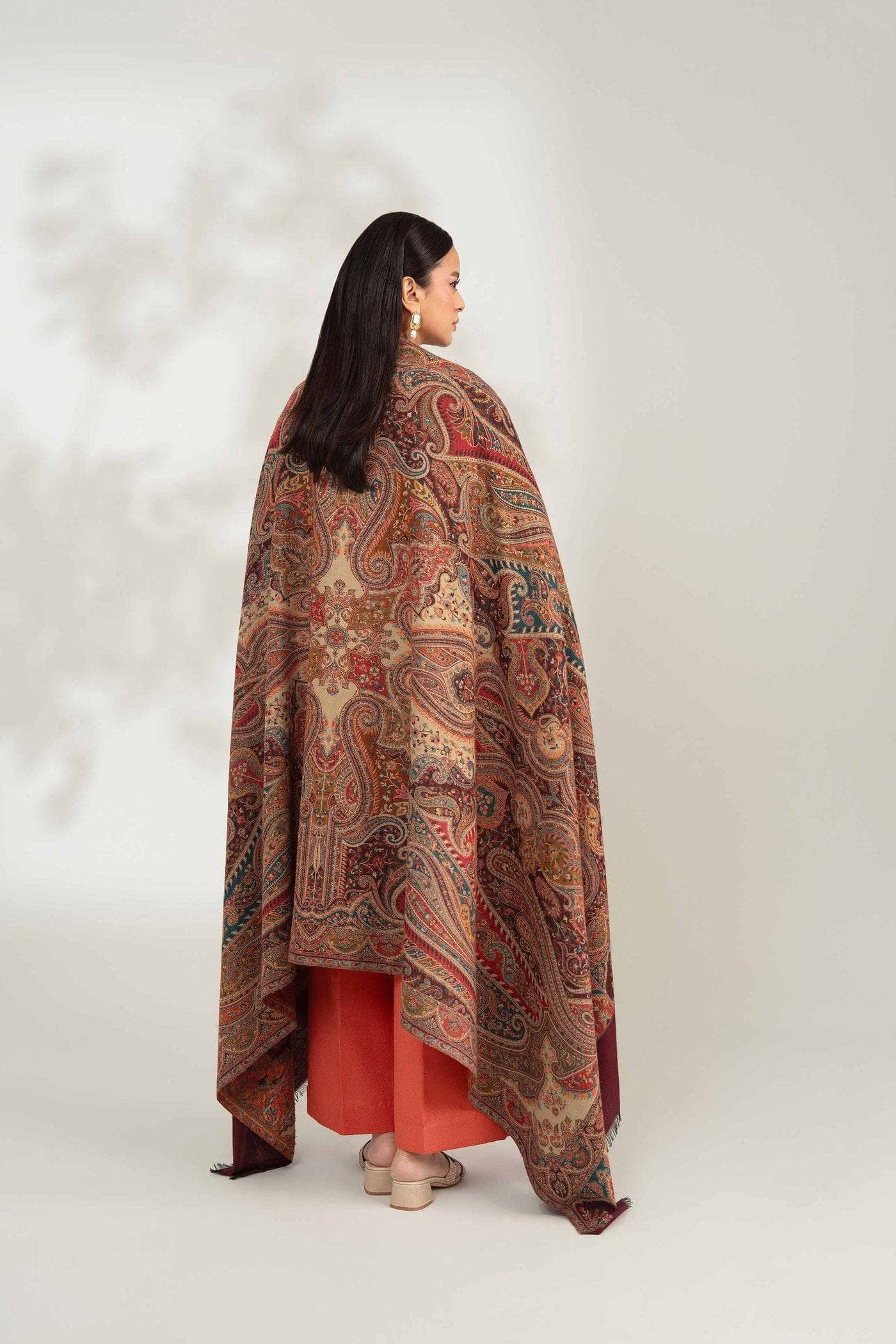 Restocked/Nishat Winter 25/Embroidered Suit - 42503677/Karandi