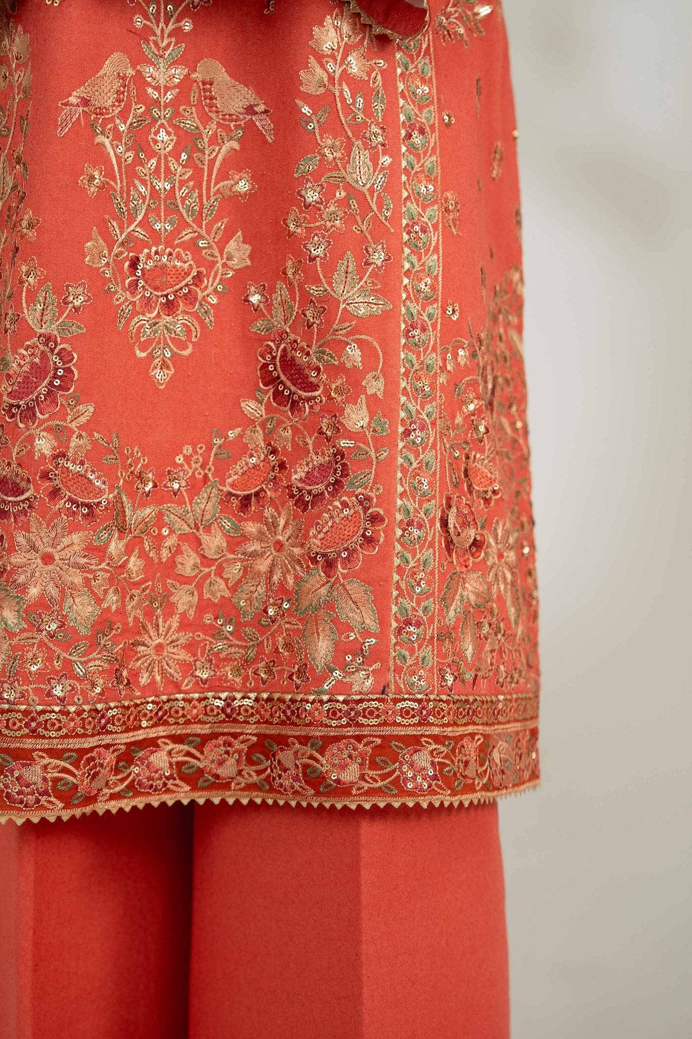 img_nishat_winter_25_awwal_boutique