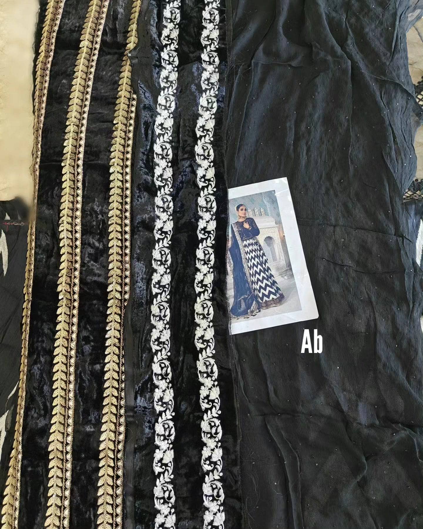 img_maria_b_mbroidered_chiffon_awwal_boutique