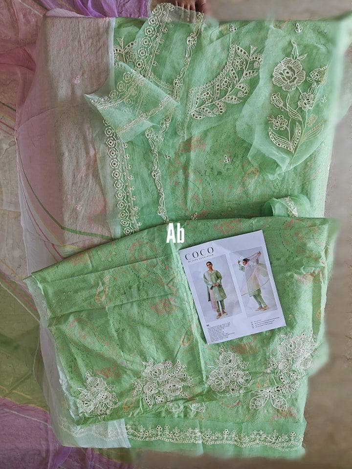 img_zara_shahjahan_coco_lawn_23_awwal_boutique