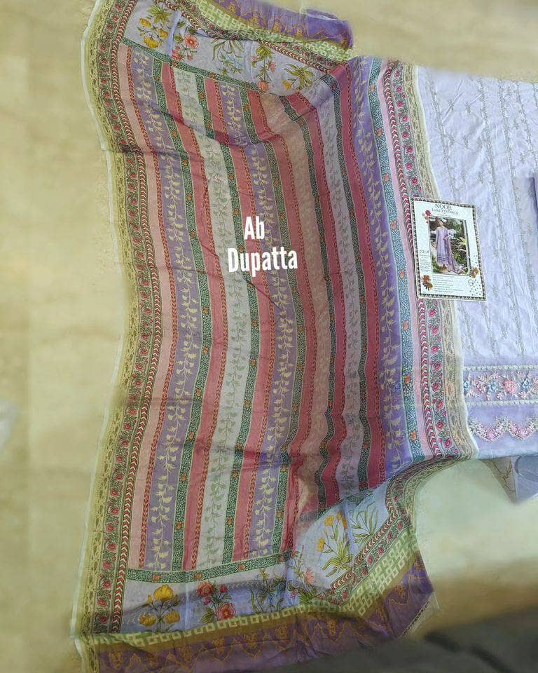 img_saadia_asad_chikankari_lawn_awwal_boutique