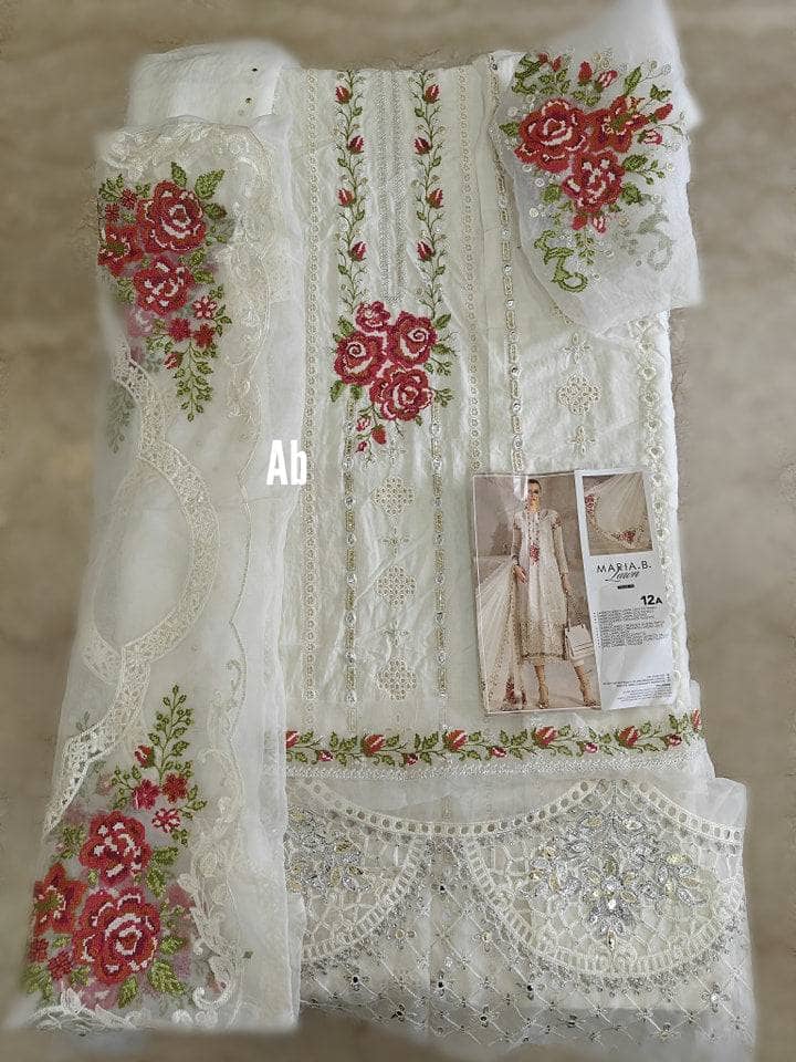 img_maria-B_lawn_24_awwal_boutique