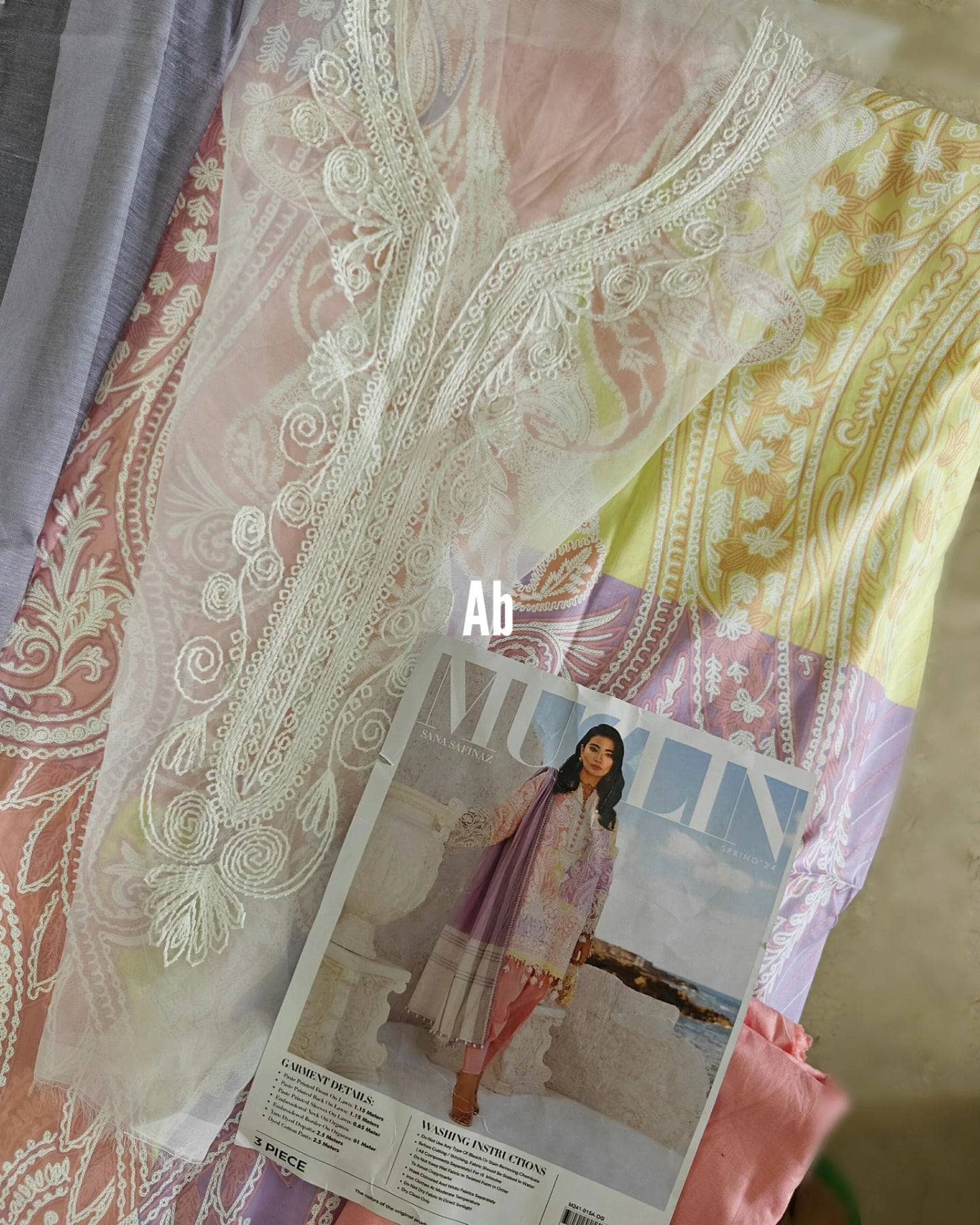 img_sana_safinaz_muzlin_24_awwal_boutique