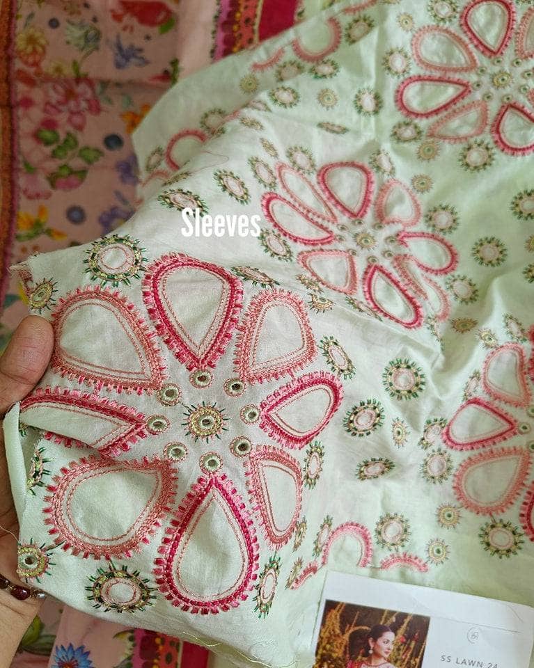 img_hussain_rehar_awwal_boutique