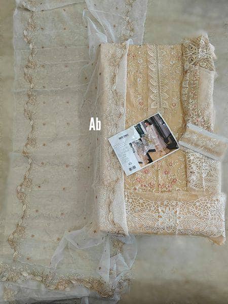 img_mushq_orient_express_awwal_boutique