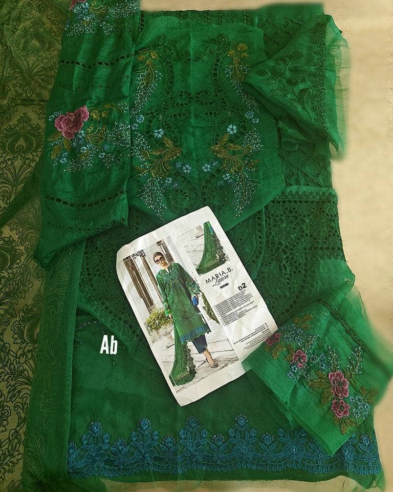 img_maria_b_lawn_24_awwal_boutkque