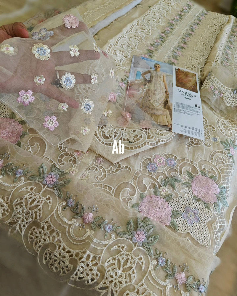 img_maria_b_lawn_awwal_boutique