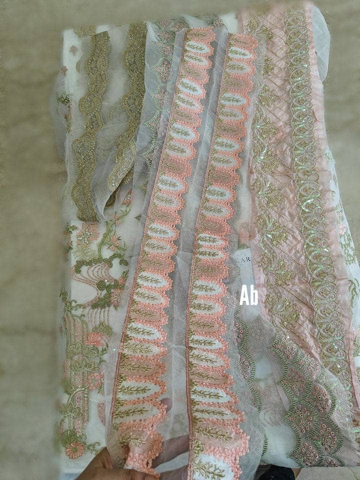 img_qalamkar_awwal_boutique