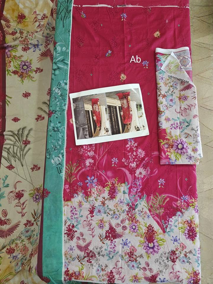 img_gul_jee_mahajal_lawn_awwal_boutique