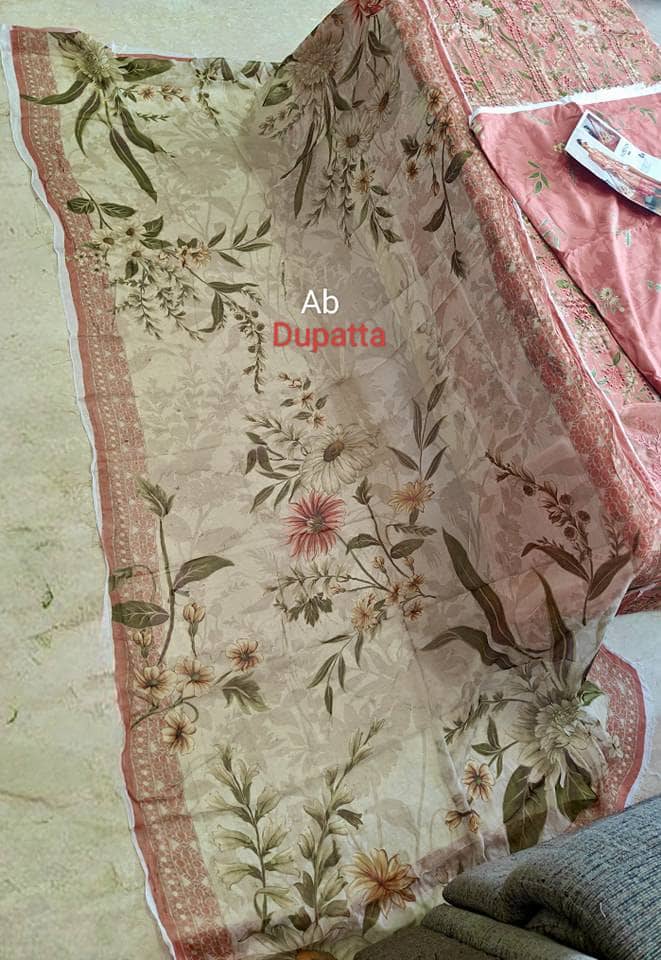 img_maria_b_m_prints_awwal_boutique