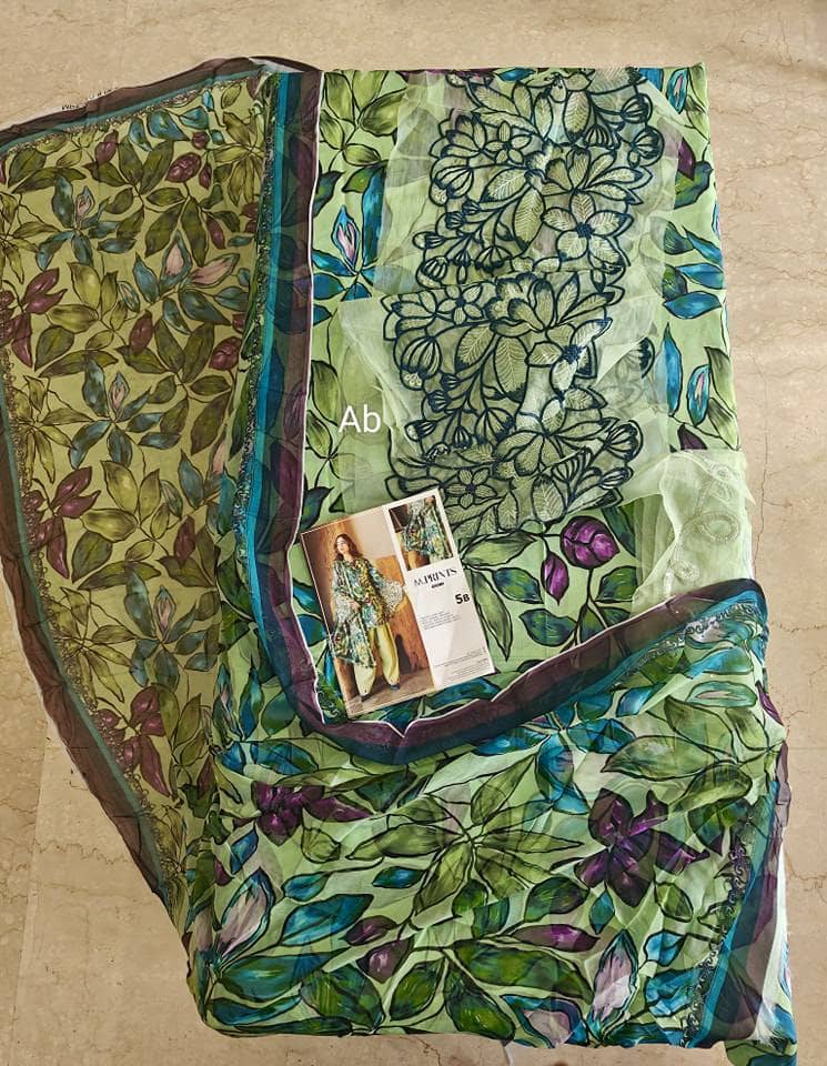 img_maria_b_m_prints_awwal_boutique