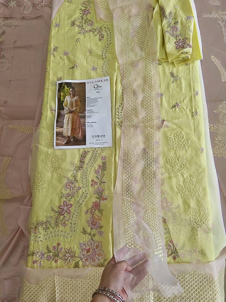 img_qalamkar_q_line_awwal_boutique