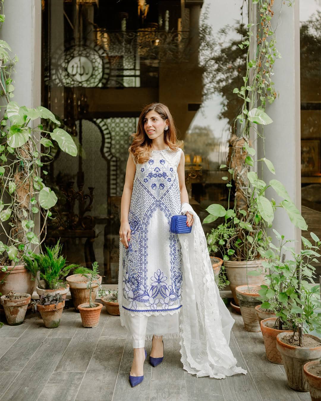 img_maria_b_lawn_awwal_boutique