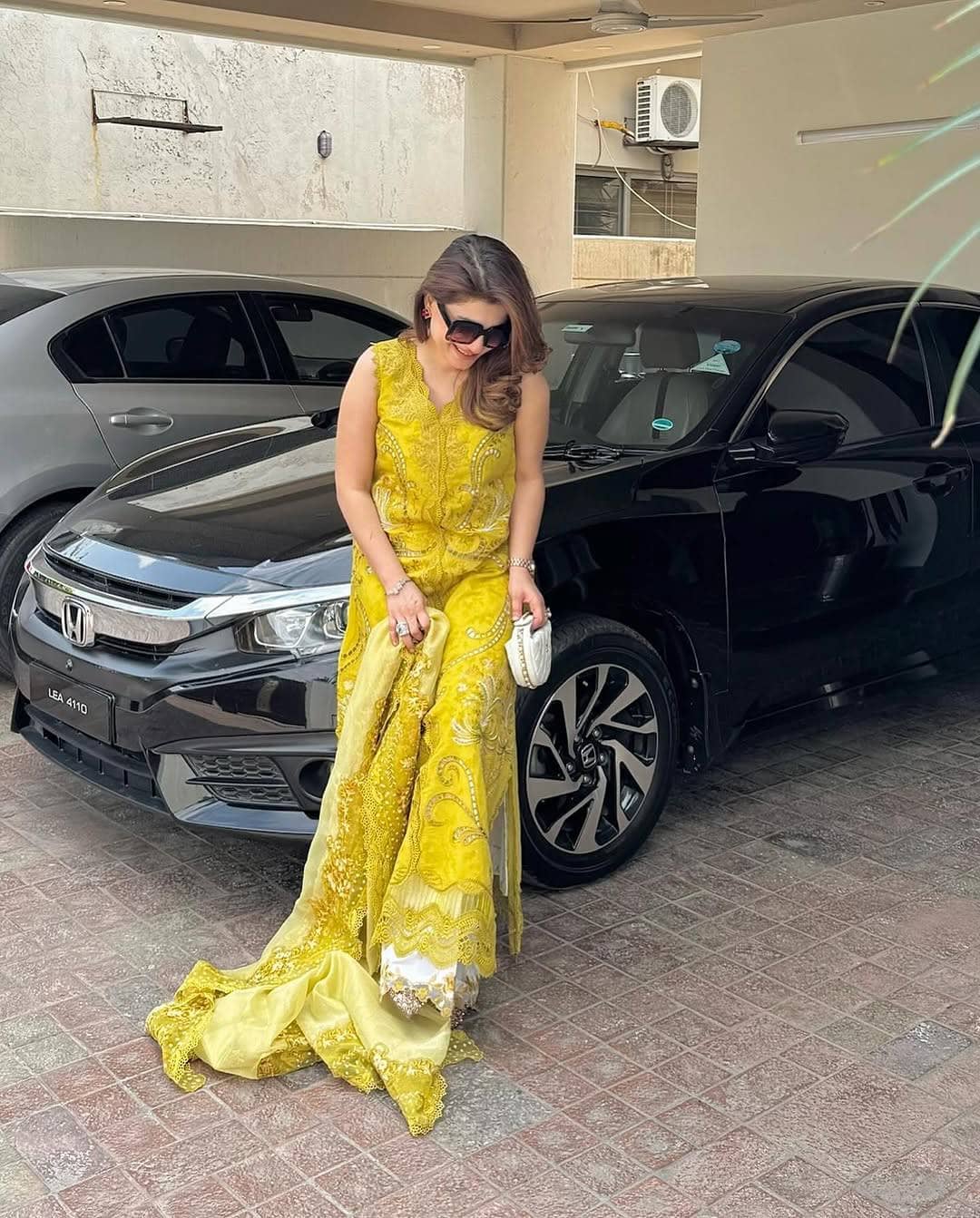 img_saira_shakira_lawn_awwal_boutique