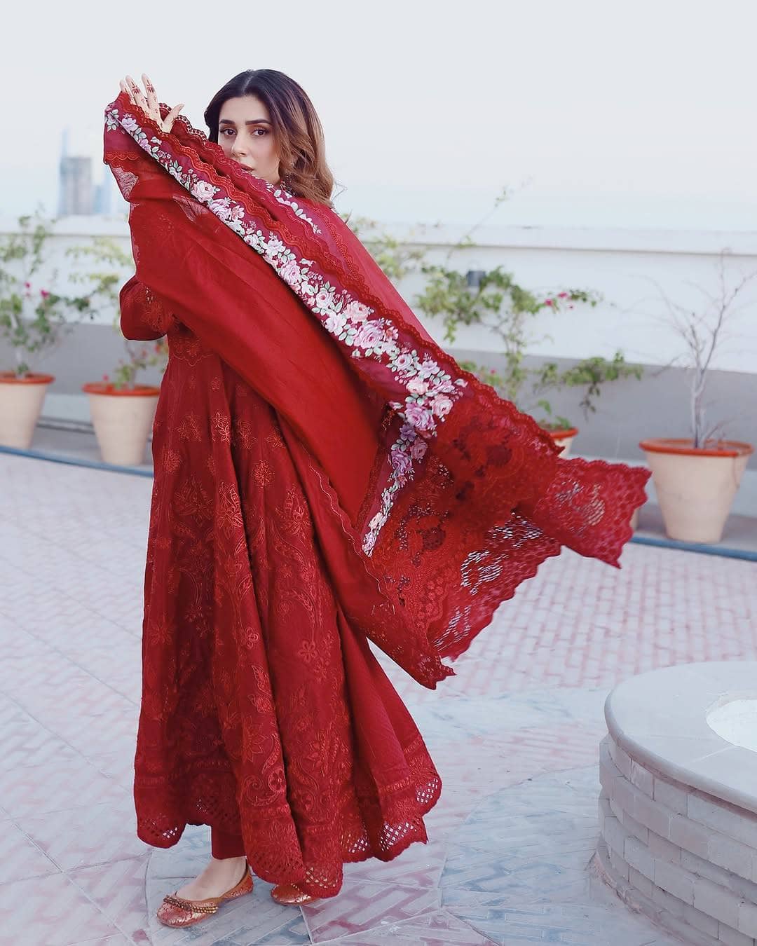 img_baroque_lawn_awwal_boutique