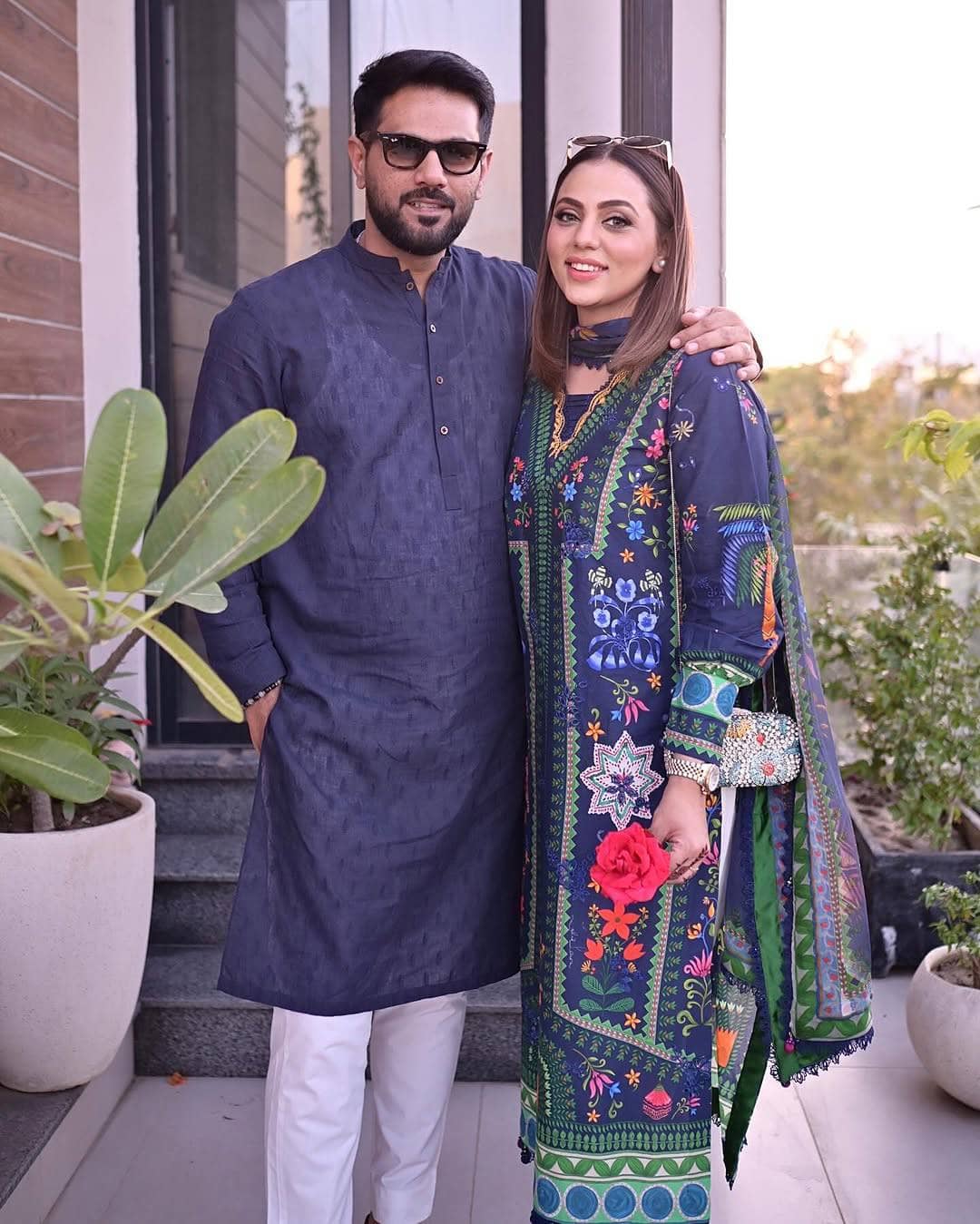 img_zaha_lawn_awwal_boutique