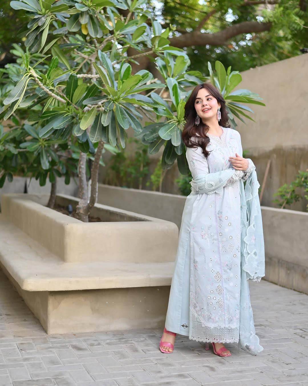 img_spotted_by_qalamkar_lawn_q_line_awwal_boutique