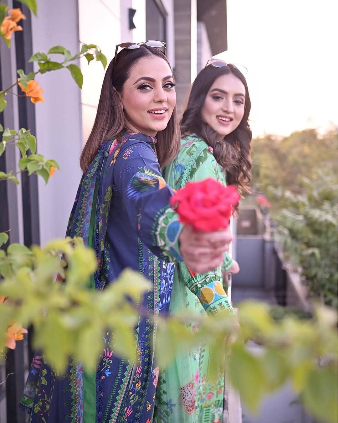 img_zaha_lawn_awwal_boutique
