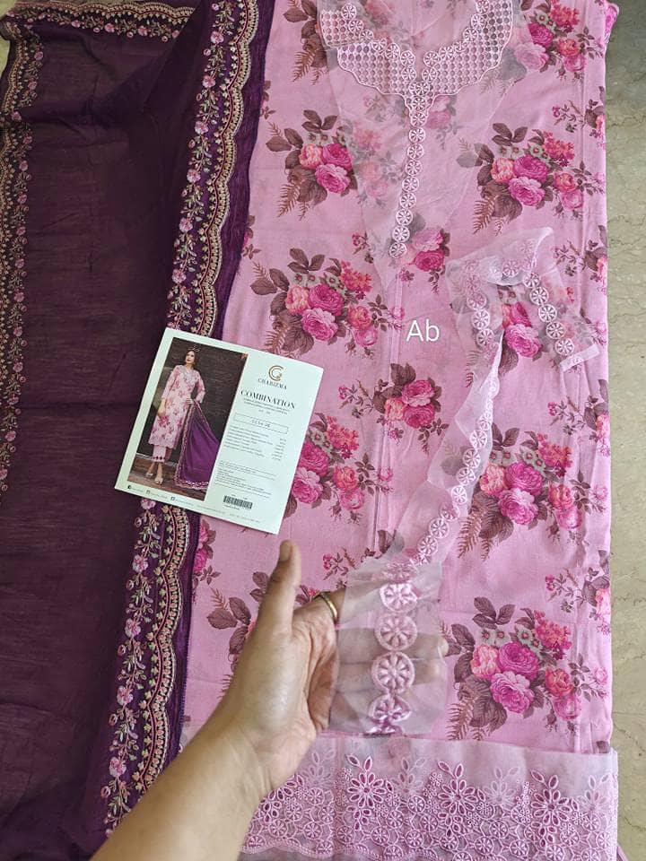 img_charizma_lawn_awwal_boutique