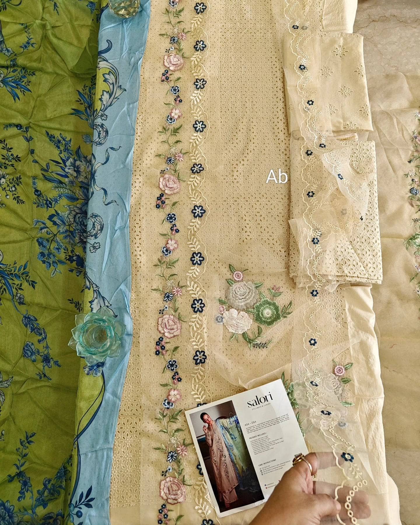 img_zara_shahjahan_lawn_awwal_boutique