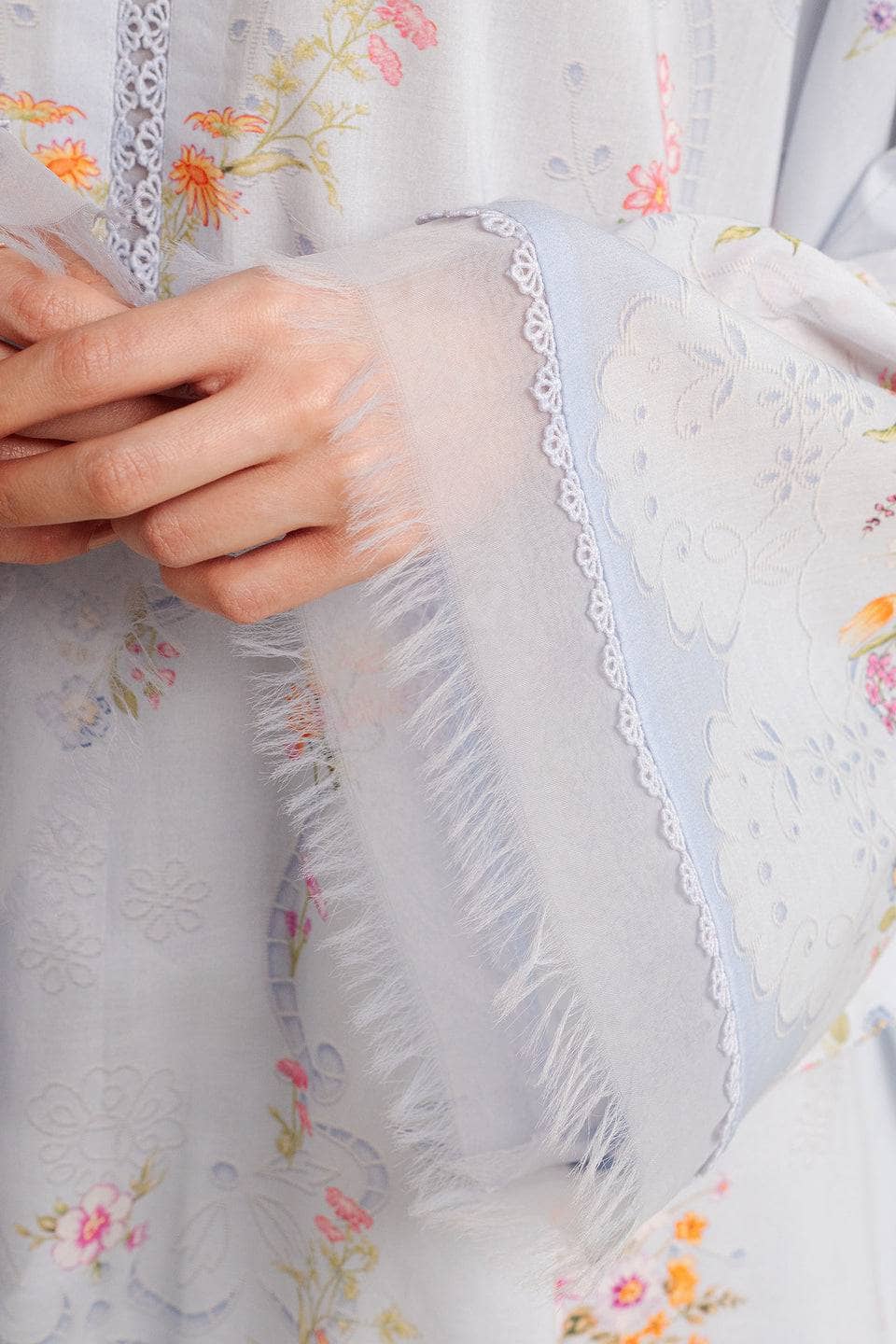 img_zara_shahjahan_coco_prints_awwal_boutique