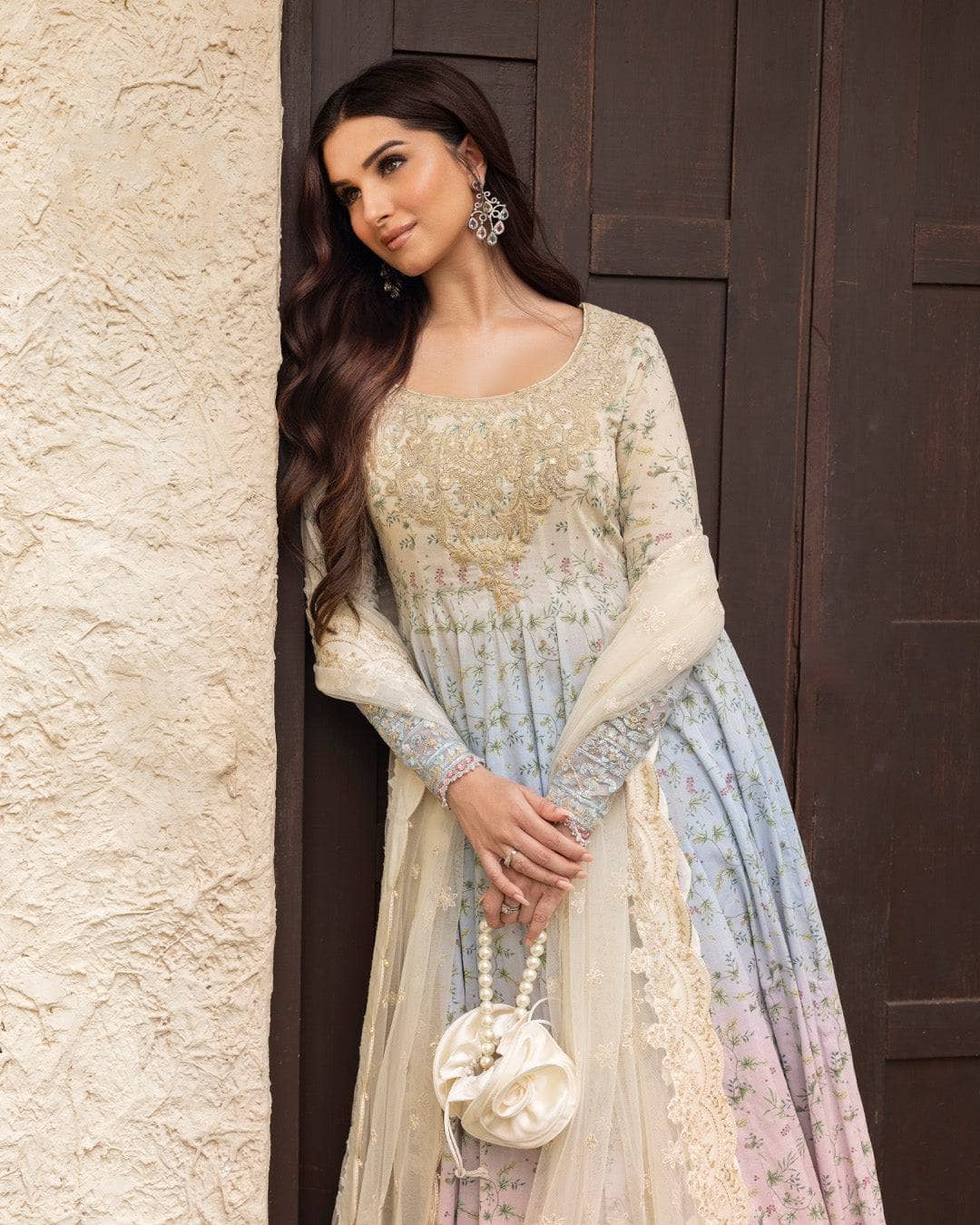 img_faiza_saqlain_lawn_tara_sutaria_awwal_boutique