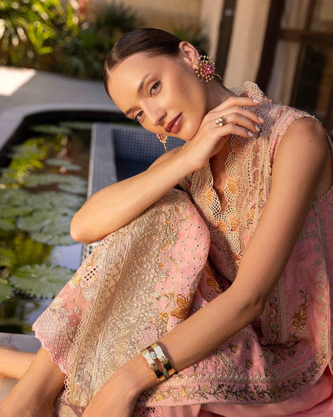 img_faiza_saqlain_lawn_tara_sutaria_awwal_boutique