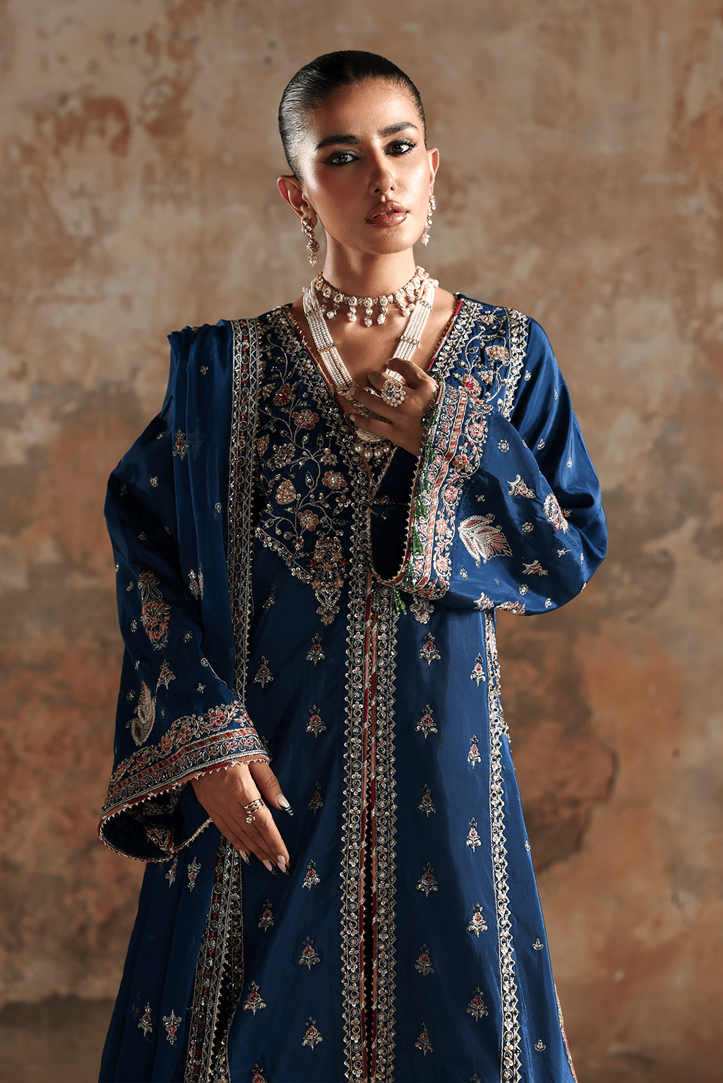 img_emaan_adeel_silk_awwal_boutique