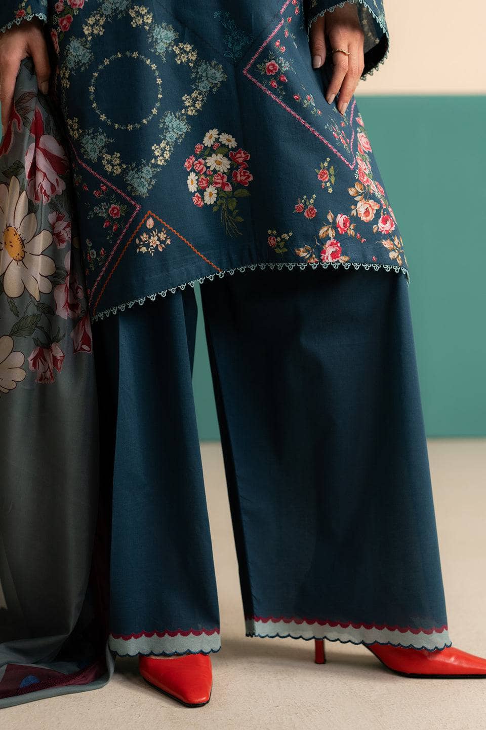 img_zara_shahjahan_coco_prints_awwal_boutique