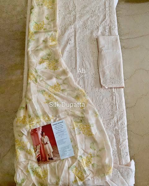 img_cross_stitch_premium_lawn_awwal_boutique