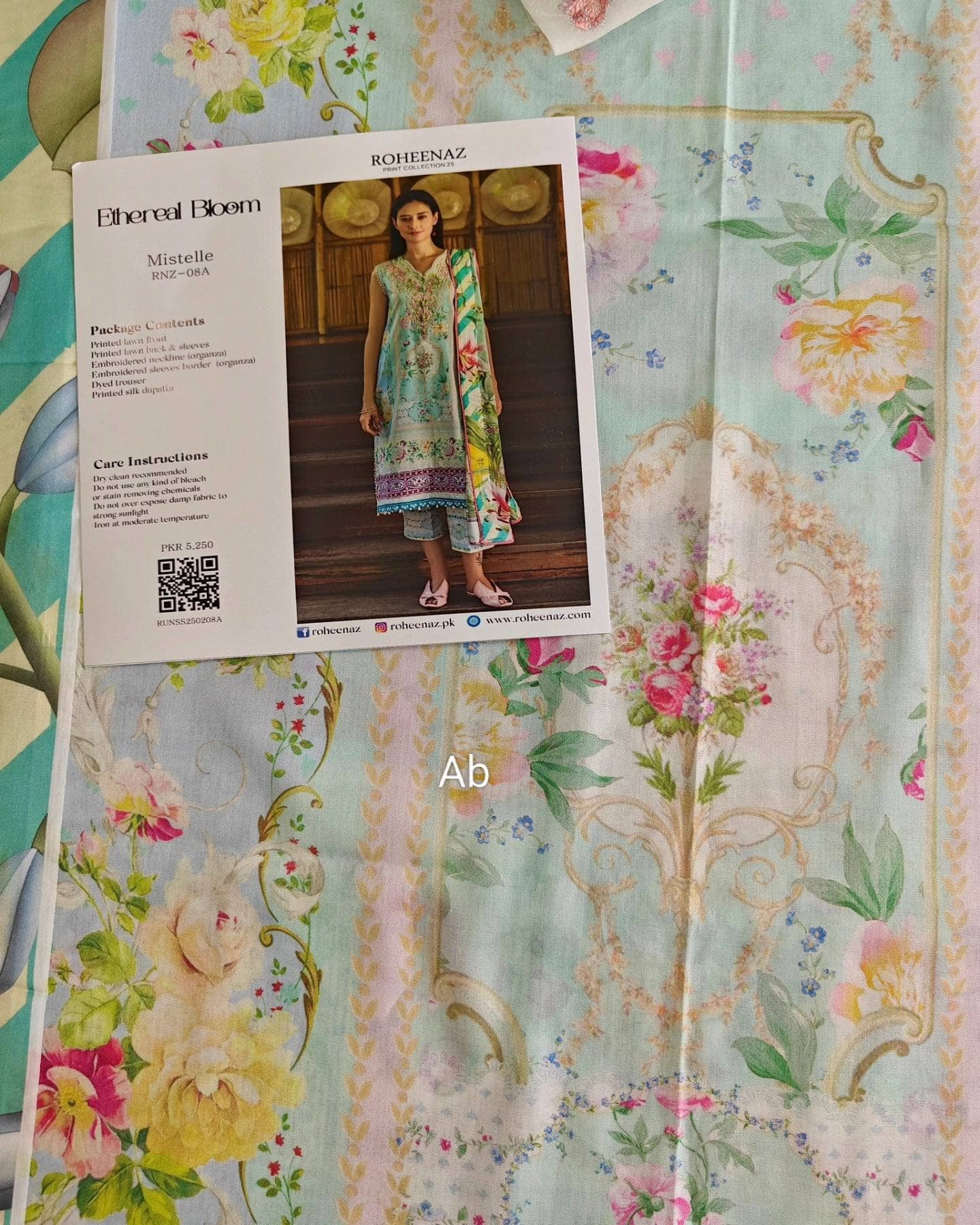 Open Pic/Roheenaz Ethereal Blooms/Mistelle/Silk Dupatta